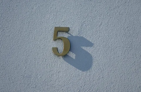 The 5 at 5: Friday