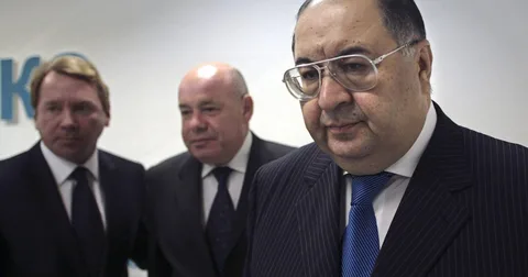 EU deadlocked over France’s bid to take Russian tycoon off sanctions list