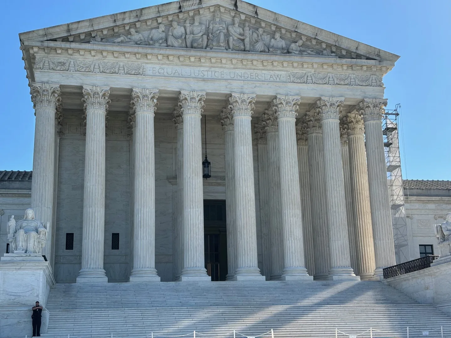 US Supreme Court blocks Trump rule limiting mail voting