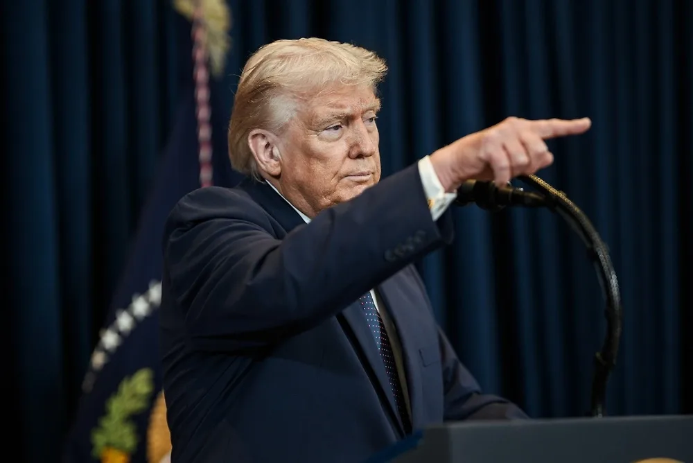 Трамп вновь обвинил Украину в подорожании бензина в США и ударах по НПЗ в России