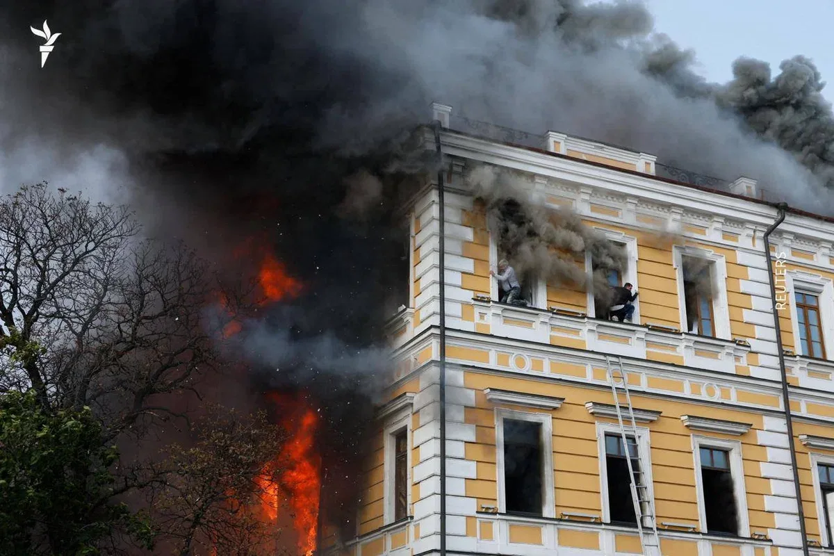 Stop the Russian Terrorist Killers and Arsonists!