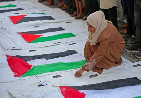 Israeli Strikes Kill Six People in Gaza, Medics Say