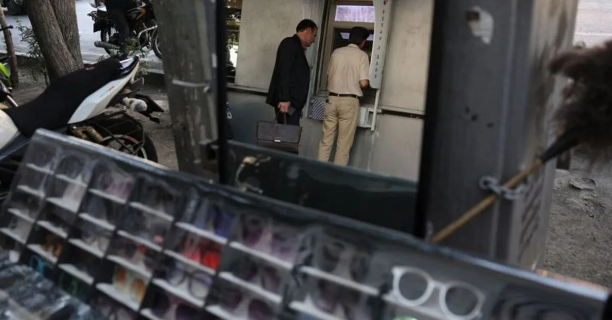Iranians stagger under soaring costs of seven months of war