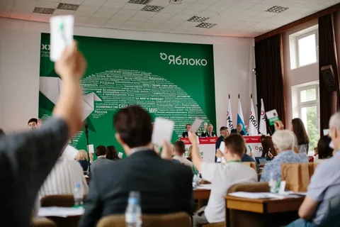 Без антивоєнної опозиції, зате з дронами над Москвою: як західні ЗМІ описують вибори в РФ і слабкість російських еліт