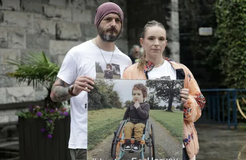 Government to carry out commission of investigation into spinal care instead of public inquiry