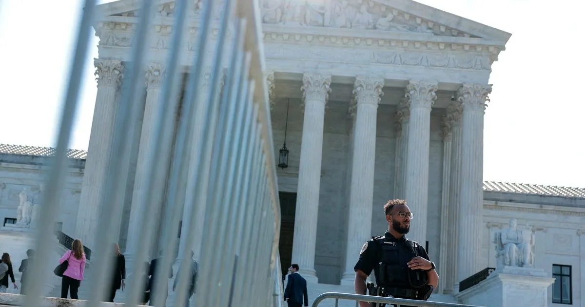 Supreme Court agrees to review ICE’s mandatory detention policy