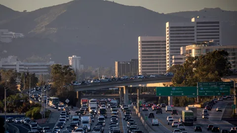 The Trump administration weakens fuel efficiency standards for new cars