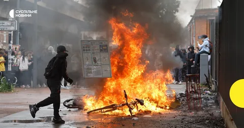 У Франції спалахнули масштабні протести школярів: понад 5 тисяч затриманих