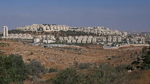 U.K. accuses Israeli settlers of 'ethnic cleansing' in West Bank and bans their goods