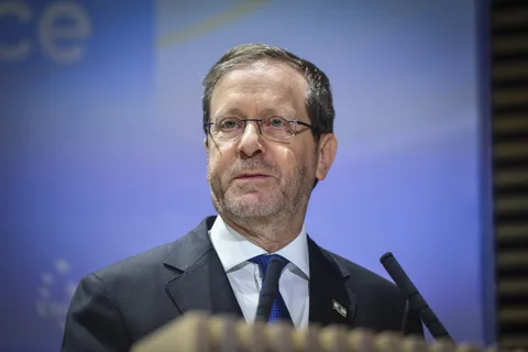 'Grave miscalculation': Herzog disparages British sanctions against West Bank settlements