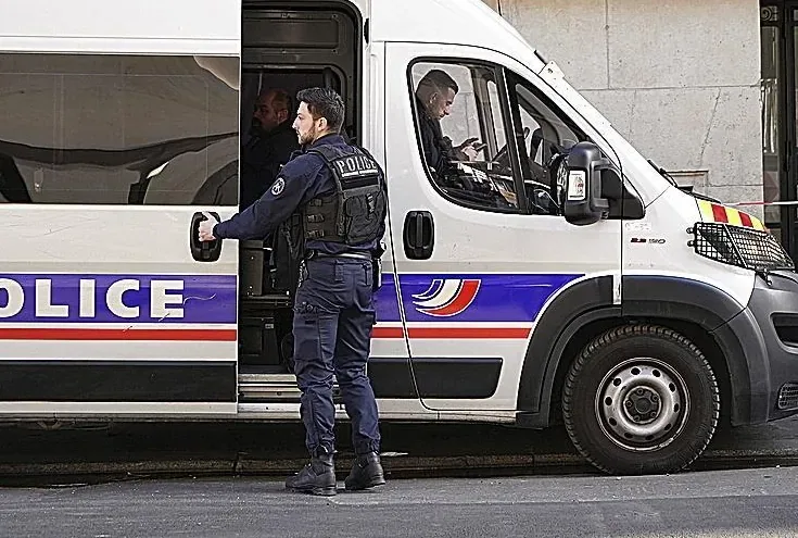 Cinco años de prisión para un monitor de extraescolares por agresiones sexuales a nueve niños en un colegio de París