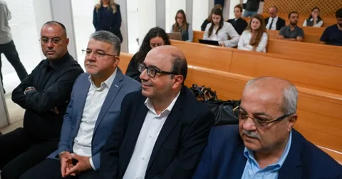 Israeli court pressure pushes Israeli Arab leader to quit election race